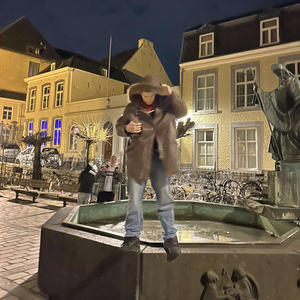 SOHO (feat. slabo) (Explicit)