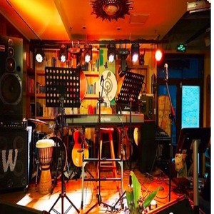 坠夜中的舞蹈伴奏 (伴奏)