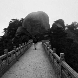 世间美好与你环环相扣