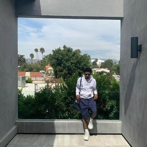 SHOKU RADIO - Care Bout Me (feat. 1600J)