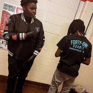 4 (feat. C3Dadon) [Explicit]