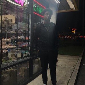 Pesos(feat. CashPierre & HaitianKidd) (Explicit)