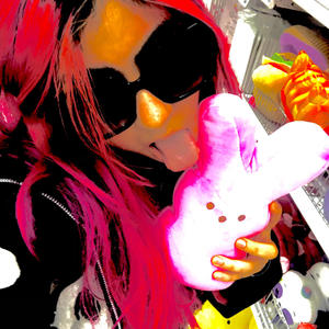 Crazy Pink (feat. Bombay) (Explicit)