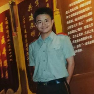 祖国不会忘记 (演唱会现场版)