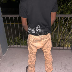 2 Long (feat. swaggabeatz) (Explicit)