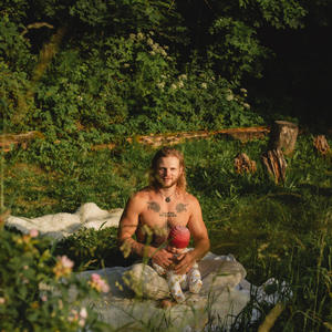 True R3b3llion (feat. Maria)