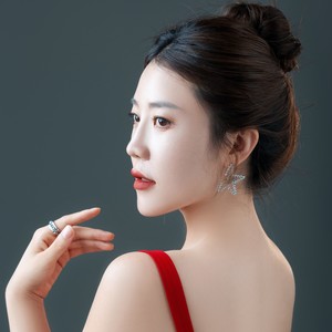 高粱红了来看你 (伴奏)