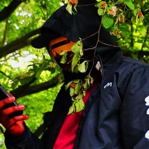 ALLEY'S BED (Explicit)