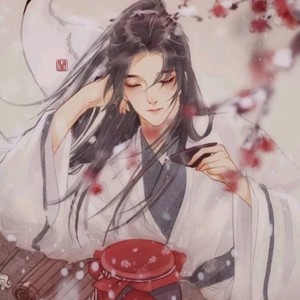 与君咫尺天涯封面