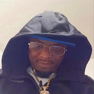 Thru the city (Explicit)