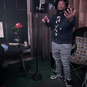 Feelin different (Bonus) (feat. 1uhmar007 & Debo) (Explicit)