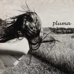 Pluma