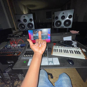 Like me (feat. Slamma) (Explicit)