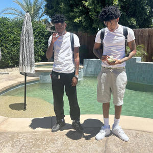 Tina & Nina (feat. Jaay5) (Explicit)