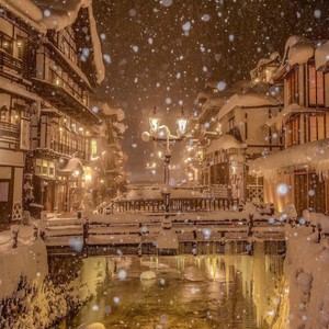 YA i MiGHT (Explicit)