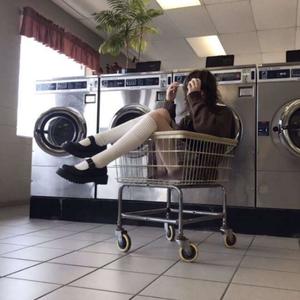 can't feel my legs (Explicit)