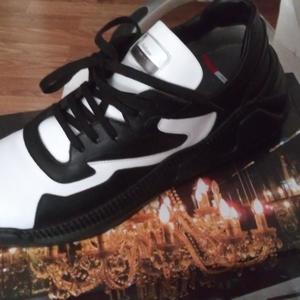 Slow Grind(feat. Stan Boi)