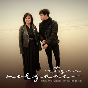 Viens, on danse sous la pluie