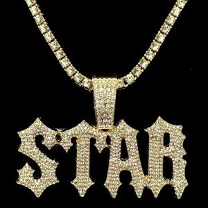 STAR (feat. Bell Angel) [Explicit]