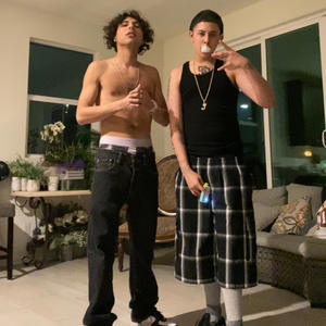 Walk in the building (feat. 2janky909 & WhoHeem) (Explicit)