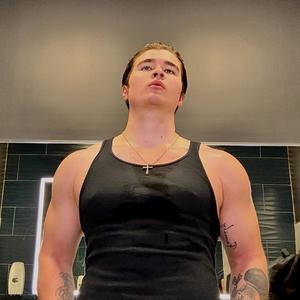 Elliott - Deep Down (Explicit)