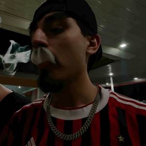 MI PE Y MI MAIN (Explicit)