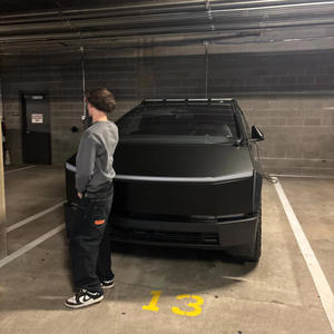 moneybust (Explicit)