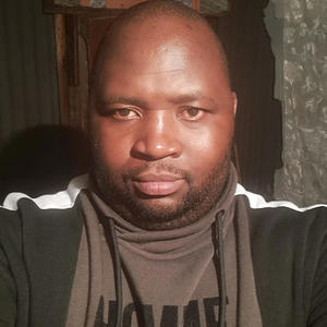 Nkasebotlogele (feat. TITI Kgole)