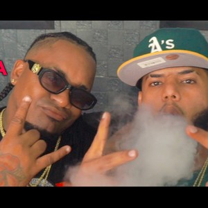 De Agencia(feat. Laidil)