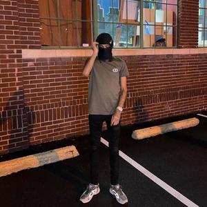 Chase A Check (feat. OT7 Quanny) (Explicit)