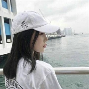 凌晨太过冰凉的雨水 (伴奏)