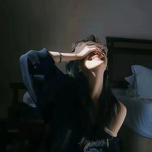 梧高凤必至花香蝶自来-泪海