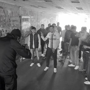 Penthouse Suite (feat. ARDI246) (Explicit)