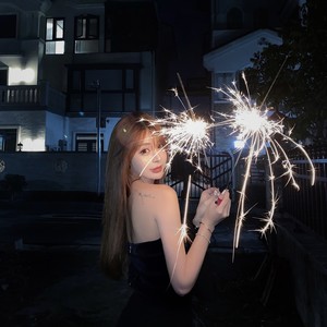 那个她还在吗