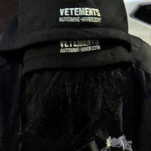 tutu mixx (feat. kimchi.mp3 & JohnnyT) (Explicit)