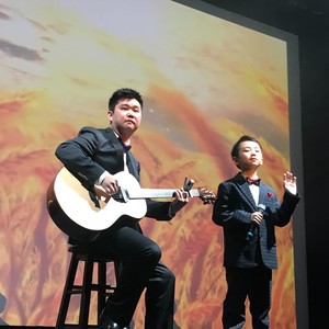 身后有我 (伴奏)