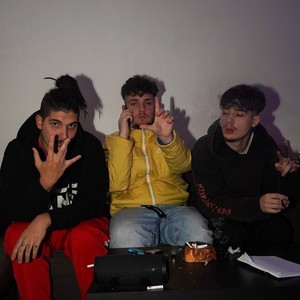 Tinuta Trap (feat. Ghetzu & Purple Haze) (Explicit)