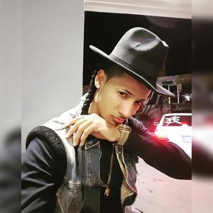 Lo Cuarto y Las Mujeres