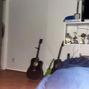 in love (feat. everestdidthis)