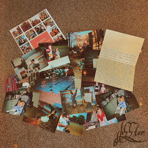 Digest: White Ferrari