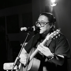 进化 (三十人三十曲现场弹唱版)