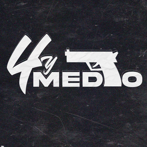 4 y Medio (feat. Agus Suarez RMX, CARIEL DJ, DDJ LEO, DJ CRISTIAN!, Fabri Dj, Fedemixx, Franchu RMX & Nan Rmx)