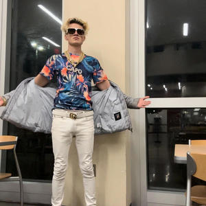 Toplines (feat. Jay-Z and Capo Geezy) (Explicit)