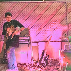 Big booty ***** (feat. Niutom & Hopez) (Explicit)