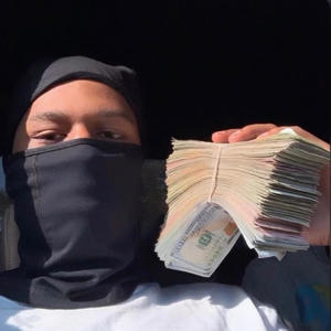 Pesos (feat. EBK Jaaybo & HeatForDayz) (Explicit)