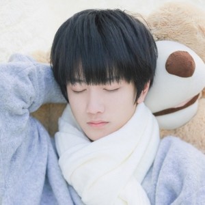 陪你成为世界中心【To 敖子逸】