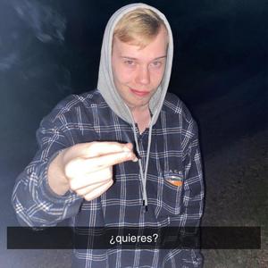 HÅLL KÄFTEN (feat. YUNG DATA) (Explicit)