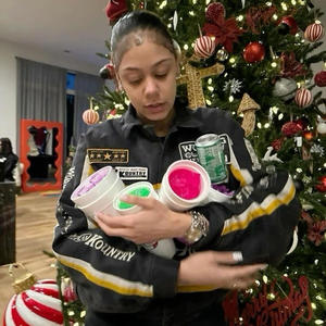 ***** (feat. switdabeam) (Explicit)