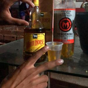 CHAMADA PRO BAILE DO RASTA, CHAMA AS AMIGAS TAMBÉM (DJ SHENLONG MALVADÃO, Dj JL de Santa Lucia Remix)