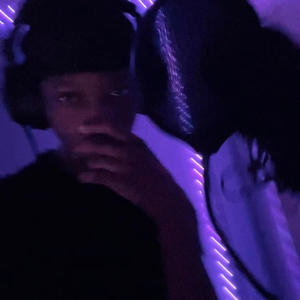 SHE LUCKI (Explicit)